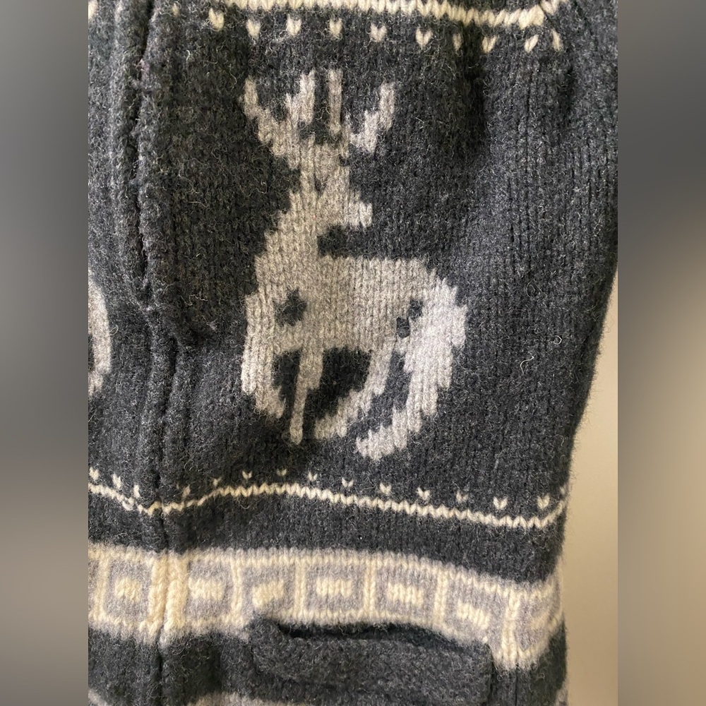 TNA Reindeer Lambwool Sweater - Picture 3 of 6